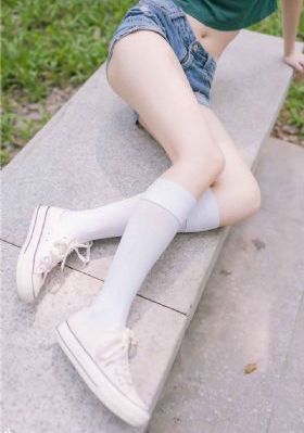荡女淫春护士hd在